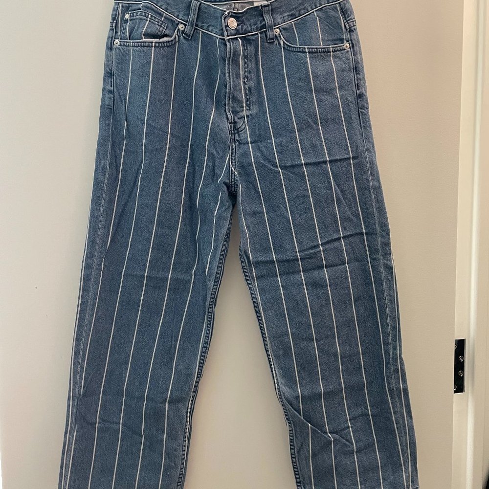Wide leg jeans